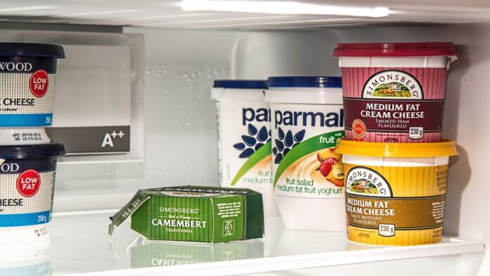 deep-freezer-defrosting